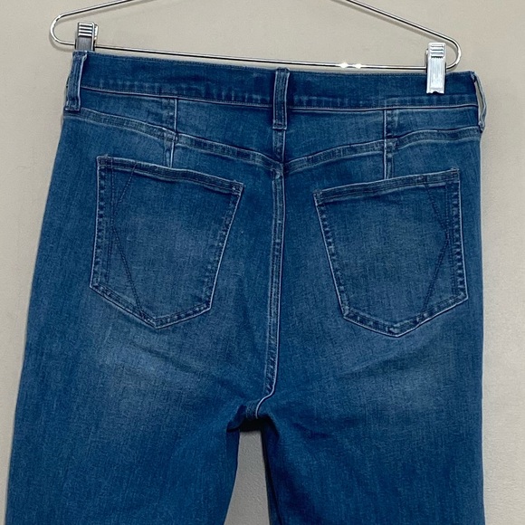 KENDALL + KYLIE Kontour High Rise Skinny Jeans | Size 31 - Picture 5 of 10